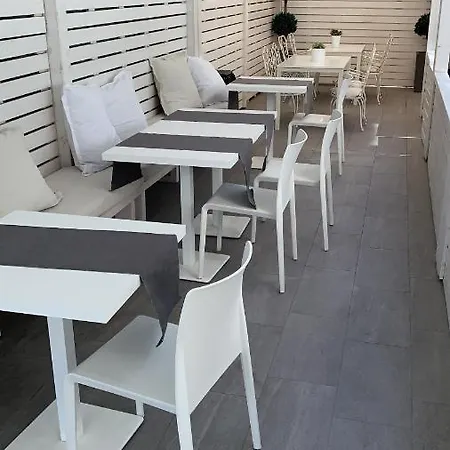 Ardea Ξενοδοχείο Ριτσιόνε