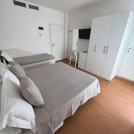 Hotell Ardea 3*