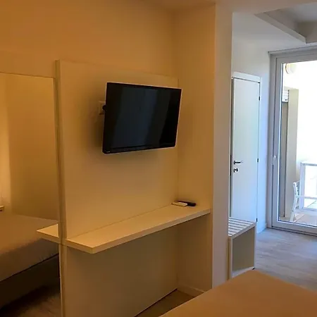 Ardea Hotel 3*