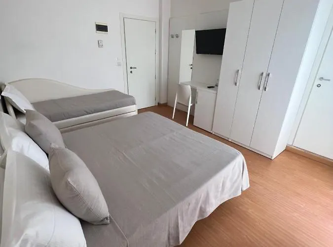 Hotel Ardea 3*
